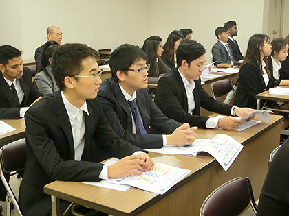 簿記の基礎知識講座の様子